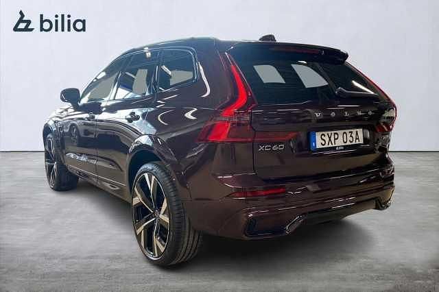 Begagnad Volvo XC60 349 HK (256 kW) 2026 Röd SUV