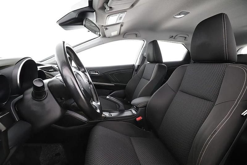 Silver Begagnad 2015 Honda Civic Sport Kombi | 109 000 kr (Bra pris) - Bild 1/2