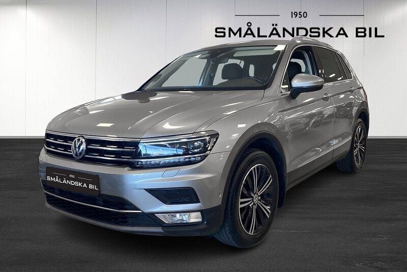 Silver Begagnad 2017 VW Tiguan SUV | 179 000 kr (Bra pris) - Bild 1/4
