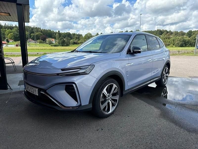 Begagnad MG Marvel R Luxury 132 kW (180 HK) 2022 Blå SUV