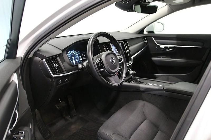 Begagnad Volvo V90 150 HK (110 kW) 2017 Vit Kombi