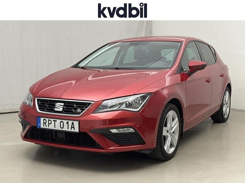 Röd (röd metallic) Begagnad 2020 Seat Leon Kombi | 149 900 kr (Bra pris) - Bild 1/3