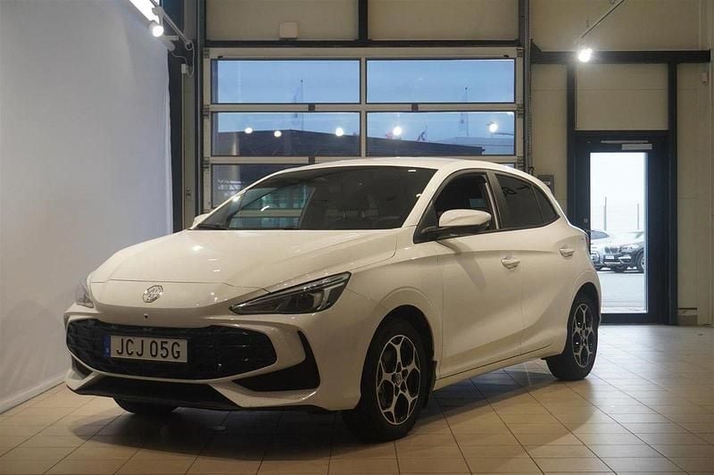Okänd Begagnad 2024 MG MG3 Luxury Halvkombi | 244 800 kr (Marknadspris) - Bild 1/4