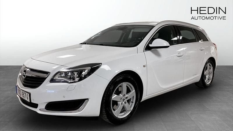 Begagnad Opel Insignia 170 HK (125 kW) 2017 Vit Kombi