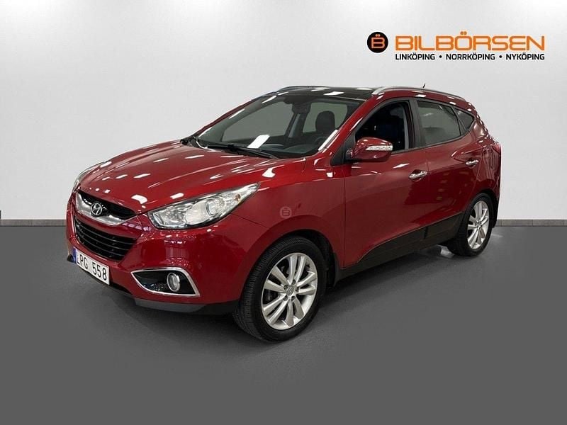 Röd Begagnad 2011 Hyundai ix35 SUV | 109 900 kr (Marknadspris) - Bild 1/4