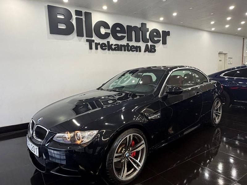 Begagnad BMW M3 420 HK (308 kW) 2009 Svart Cab