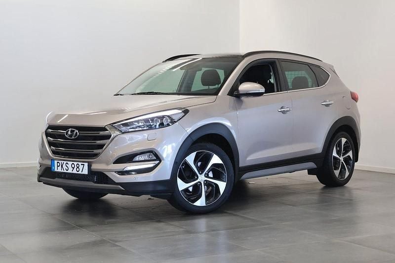 Ljusbrun Begagnad 2017 Hyundai Tucson SUV | 184 900 kr (Marknadspris) - Bild 1/4
