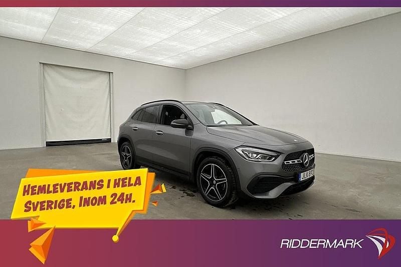 Mörkgrå Begagnad 2023 Mercedes GLA250 AMG SUV | 354 900 kr (Marknadspris) - Bild 1/3