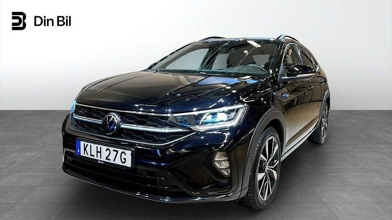 Deep black pearl Begagnad 2025 VW Taigo IQ Drive SUV | 249 900 kr (Bra pris) - Bild 1/4