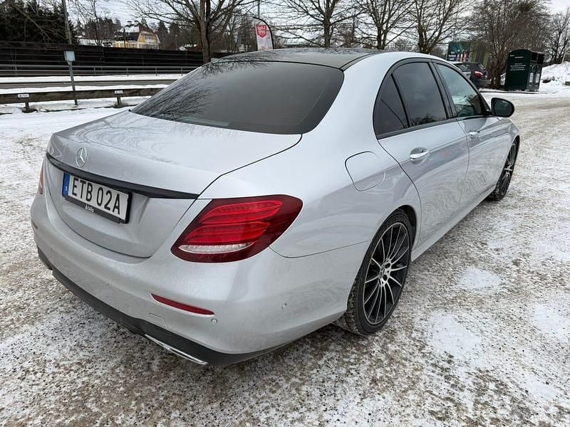 Begagnad Mercedes E200 AMG 160 HK (117 kW) 2020