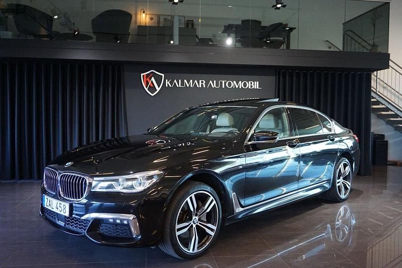 Svart Begagnad 2017 BMW 730L Executive Sedan | 419 900 kr - Bild 1/4
