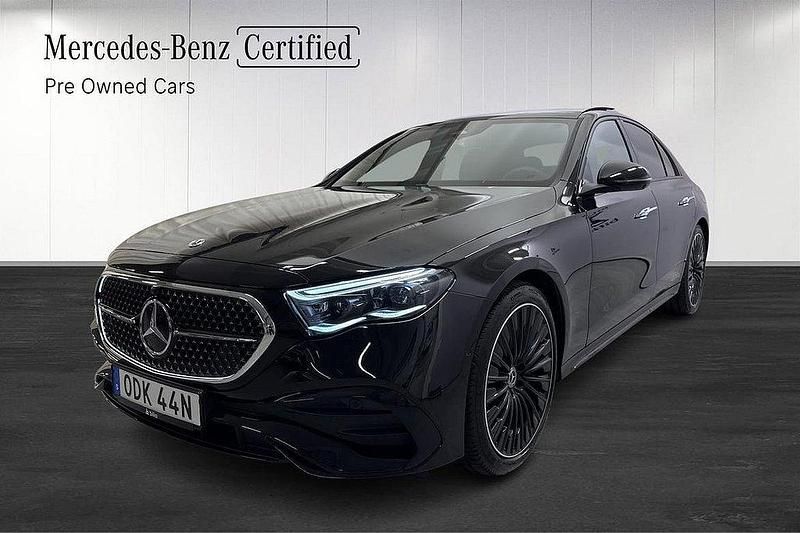 Svart Begagnad 2025 Mercedes E300 Premium Sedan | 819 900 kr (Lite dyr) - Bild 1/4