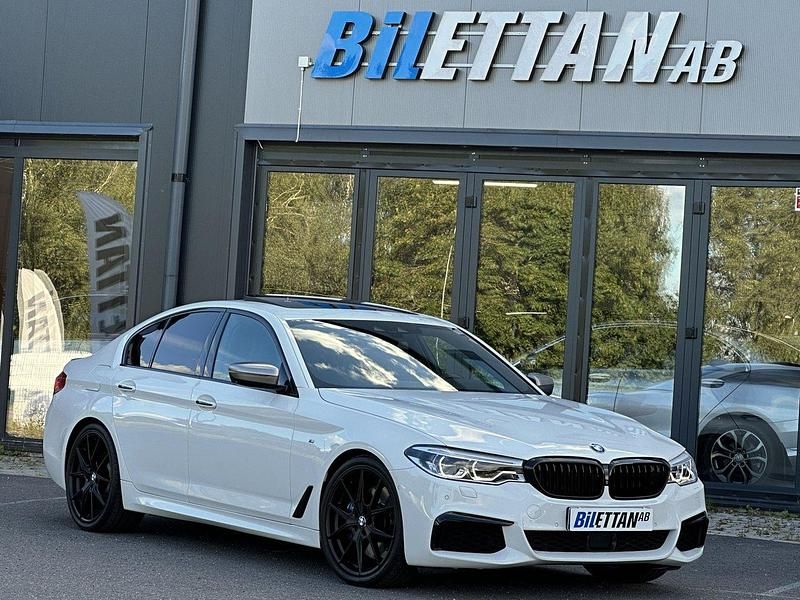 Begagnad 2018 BMW M550 M Sport Sedan | 399 900 kr (Marknadspris) - Bild 1/4