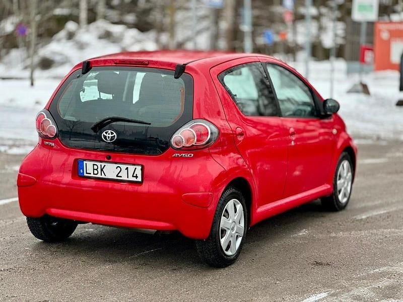 Begagnad Toyota Aygo 68 HK (50 kW) 2010 Halvkombi