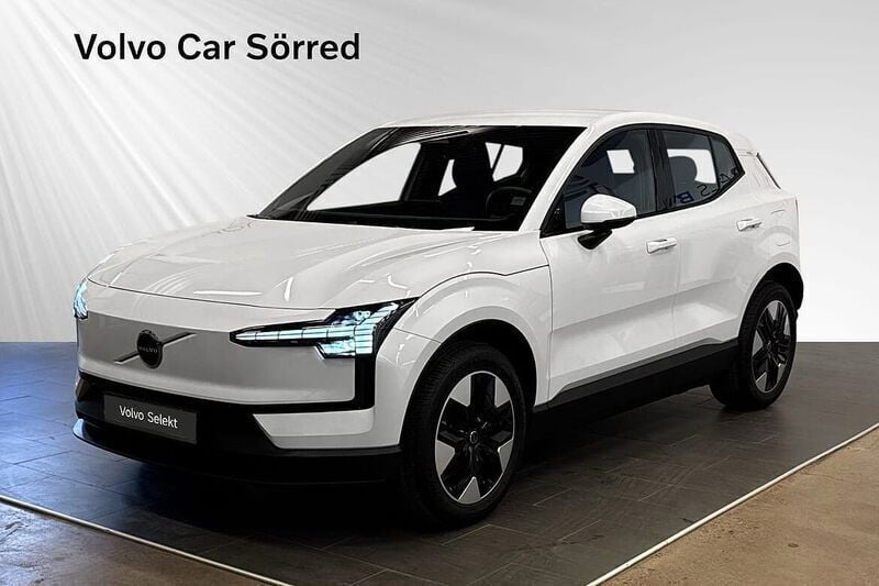 Vit Begagnad 2024 Volvo EX30 Single Motor Extended Range SUV | 379 900 kr - Bild 1/3