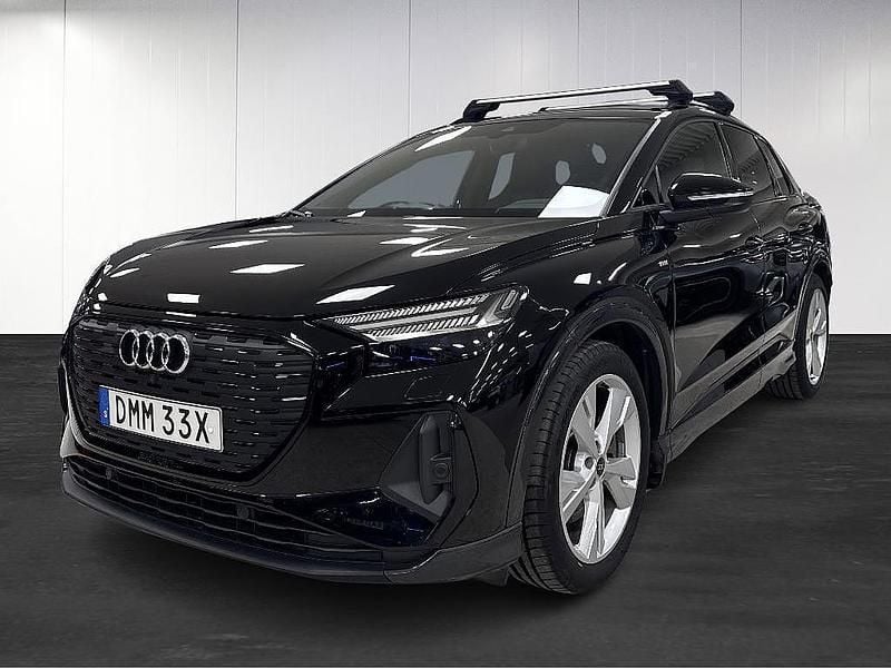 Svart Begagnad 2021 Audi Q4 e-tron S-Line SUV | 399 000 kr (Bra pris) - Bild 1/4