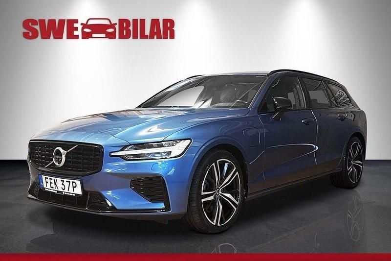Blå Begagnad 2021 Volvo V60 R-Design Kombi | 309 900 kr (Marknadspris) - Bild 1/4