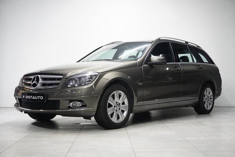 Silver Begagnad 2009 Mercedes C200 Avantgarde Kombi | 79 900 kr (Marknadspris) - Bild 1/4
