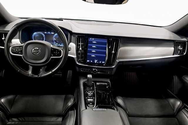 Begagnad Volvo V90 341 HK (250 kW) 2021 Vit Kombi