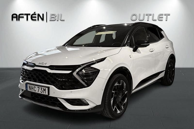Vit Begagnad 2022 Kia Sportage GT-Line SUV | 369 800 kr (Marknadspris) - Bild 1/2