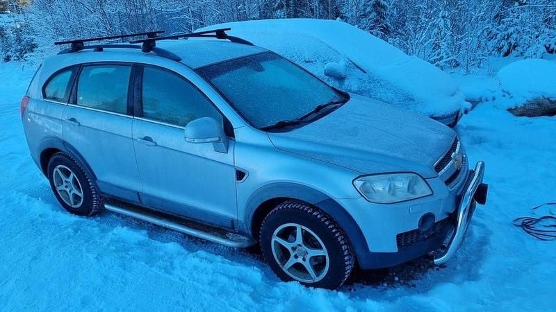 Begagnad Chevrolet Captiva 150 HK (110 kW) 2007 SUV