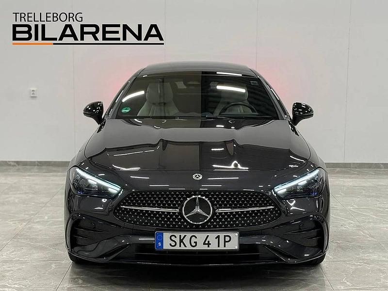 Begagnad Mercedes CLE300 AMG line 204 HK (150 kW) 2024 Grå Sportkupé