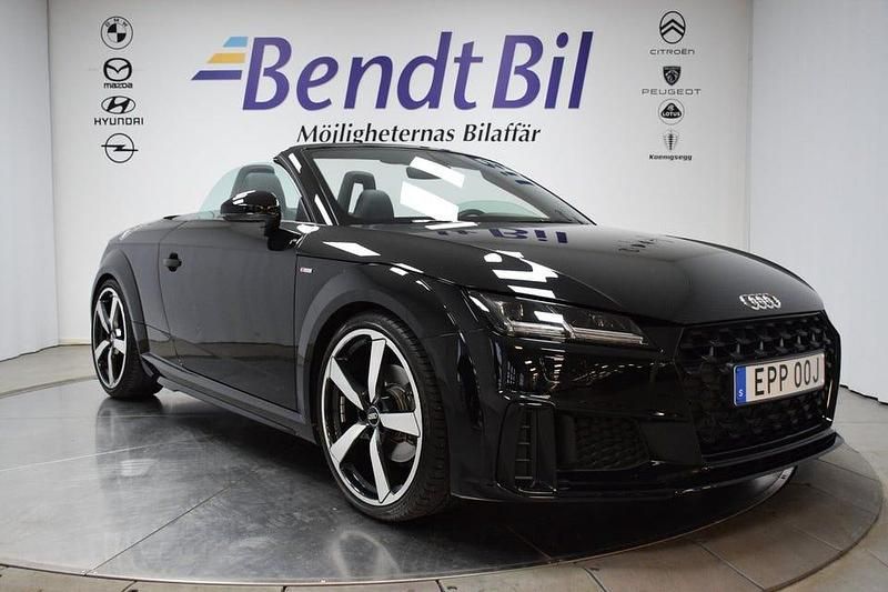 Metallic mythical black Begagnad 2019 Audi TT Roadster S-Line Cab | 379 500 kr - Bild 1/3