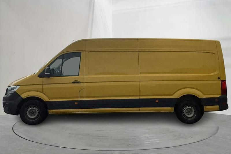 Begagnad VW Crafter 140 HK (102 kW) 2021 Gul Van