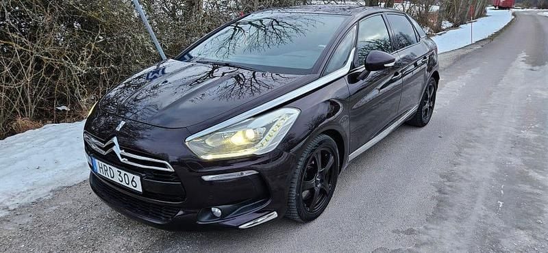 Begagnad Citroën DS5 181 HK (133 kW) 2014 Halvkombi