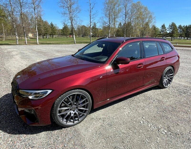 Röd Begagnad 2022 BMW M340 M Sport Sedan | 595 000 kr (Bra pris) - Bild 1/4