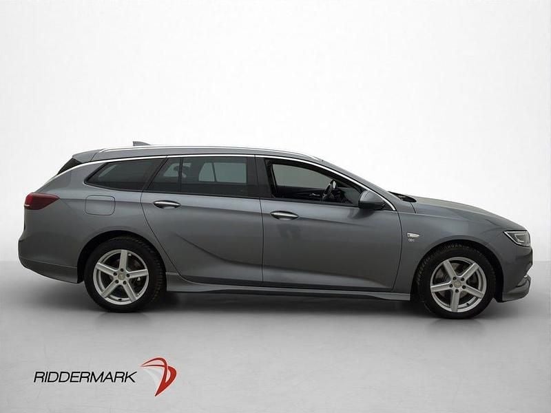 Begagnad Opel Insignia Business 170 HK (125 kW) 2017 Grå Kombi