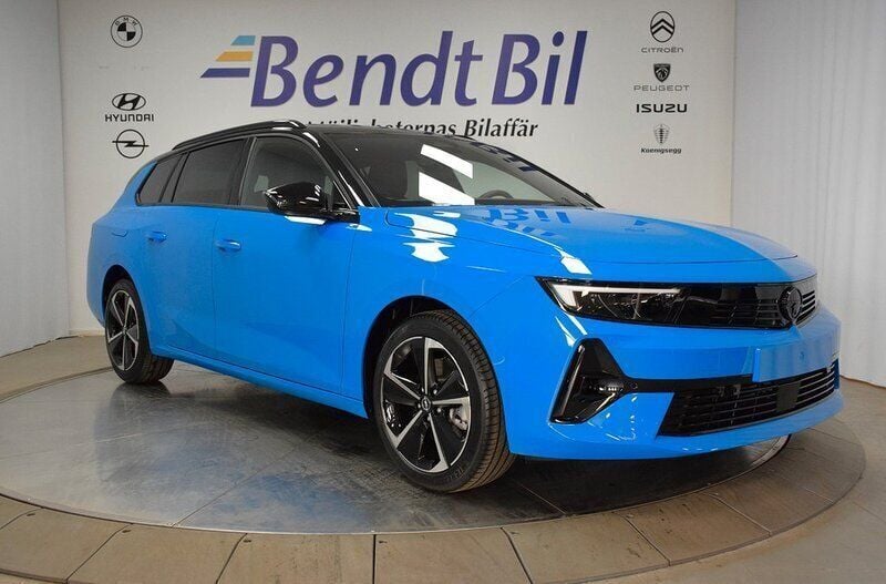 Blå Ny 2025 Opel Astra Kombi | 384 500 kr (Lite dyr) - Bild 1/4