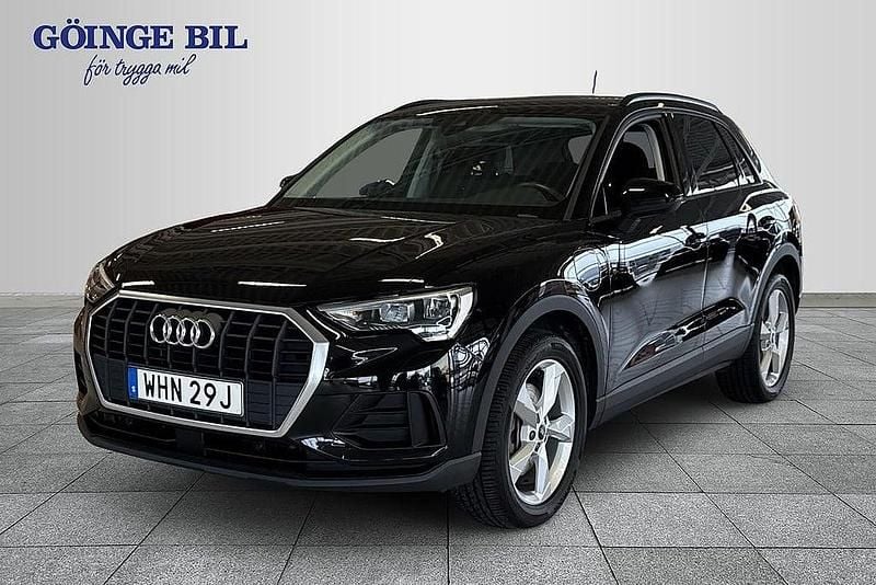 Svart Begagnad 2021 Audi Q3 Proline SUV | 329 000 kr (Marknadspris) - Bild 1/2