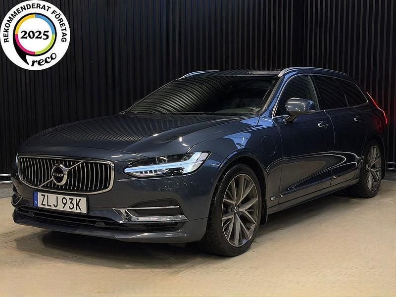 Mörkblå Begagnad 2019 Volvo V90 Inscription Kombi | 349 900 kr (Lite dyr) - Bild 1/4