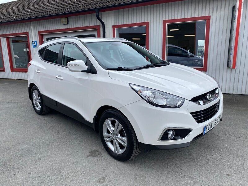 Vit Begagnad 2013 Hyundai ix35 SUV | 84 900 kr - Bild 1/4