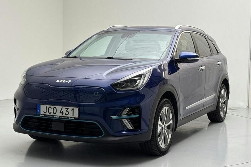 Blå Begagnad 2022 Kia e-Niro Plus SUV | 230 000 kr (Superpris) - Bild 1/4