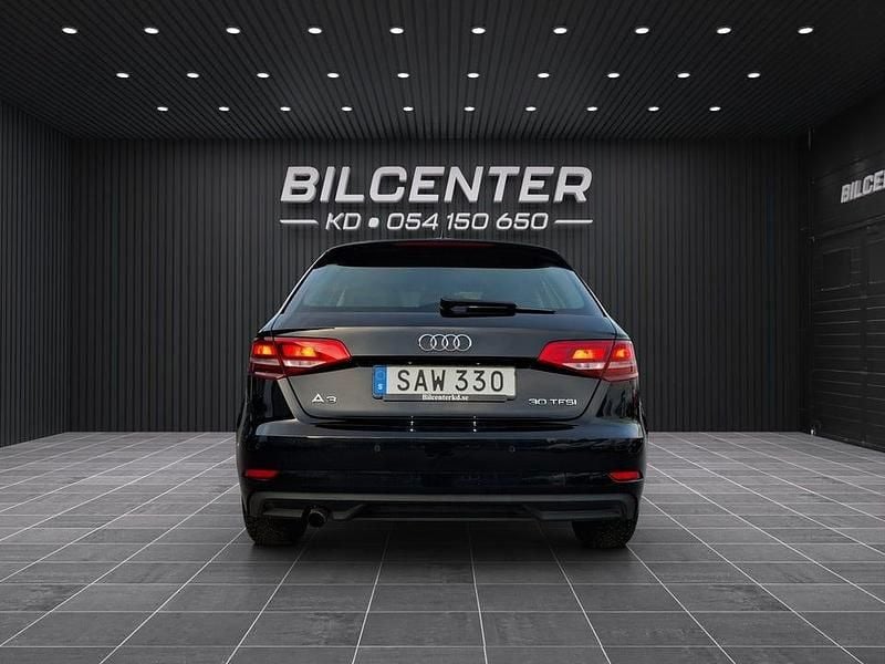 Begagnad Audi A3 Proline 116 HK (85 kW) 2019 Svart Sedan