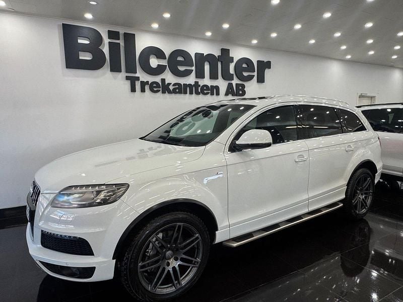 Vit Begagnad 2012 Audi Q7 S-Line SUV | 209 900 kr (Marknadspris) - Bild 1/4