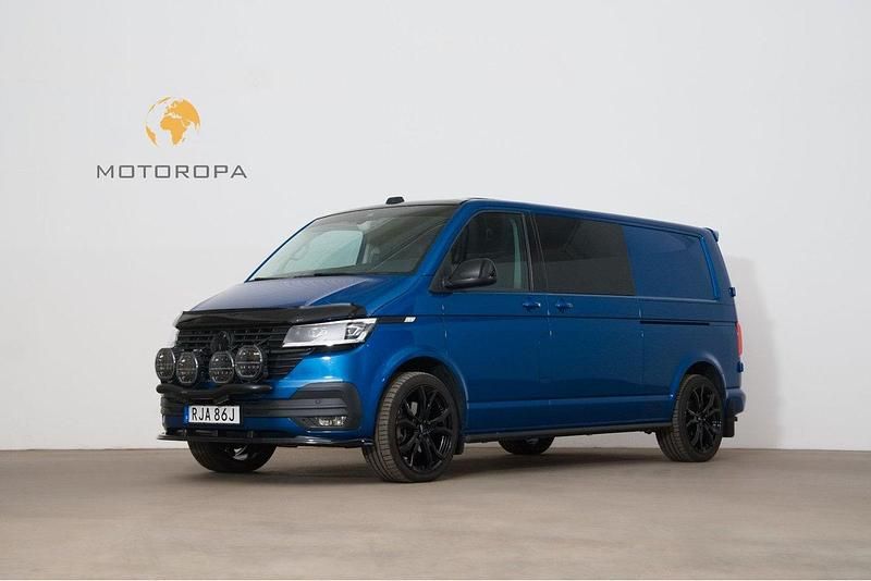 Blå Begagnad 2024 VW T6.1 SE Van | 939 000 kr - Bild 1/4