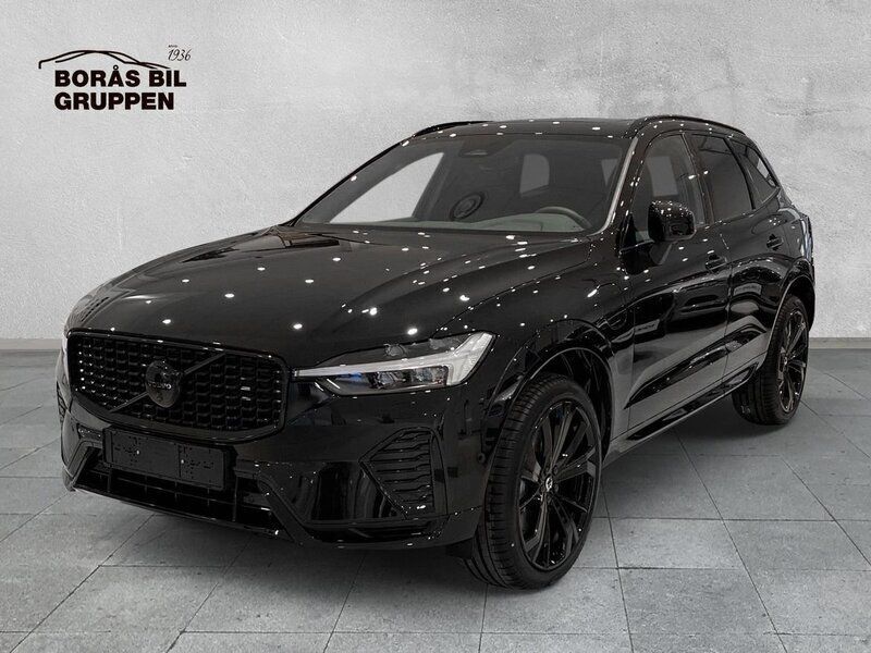 Svart Begagnad 2025 Volvo XC60 Plus SUV | 709 000 kr - Bild 1/4