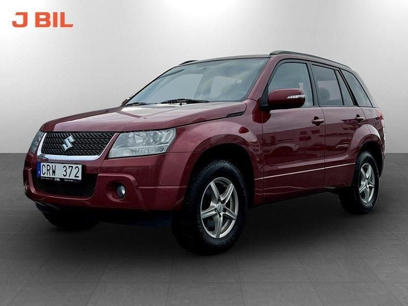 Röd Begagnad 2010 Suzuki Grand Vitara SUV | 89 900 kr (Lite dyr) - Bild 1/4