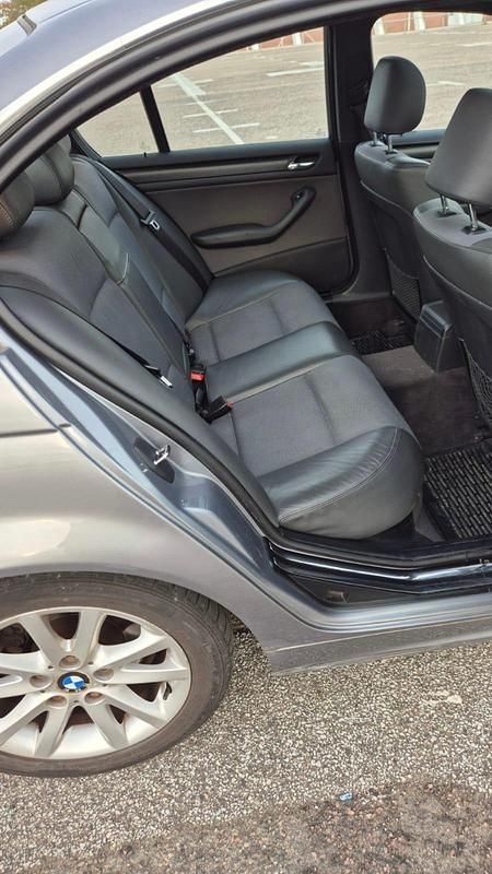 Begagnad BMW 320 170 HK (125 kW) 2005 Sedan