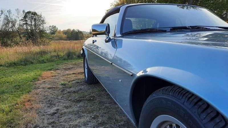 Begagnad Jaguar XJS S 266 HK (195 kW) 1990 Ljusblå Cab