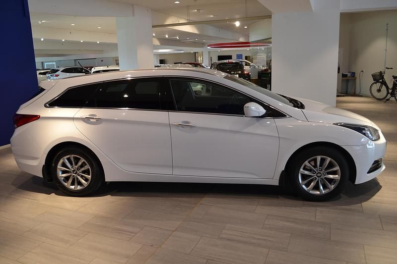 Begagnad Hyundai i40 Active 136 HK (100 kW) 2016 Vit Kombi