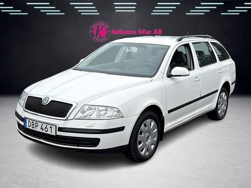 Vit Begagnad 2006 Skoda Octavia Kombi | 22 900 kr - Bild 1/4