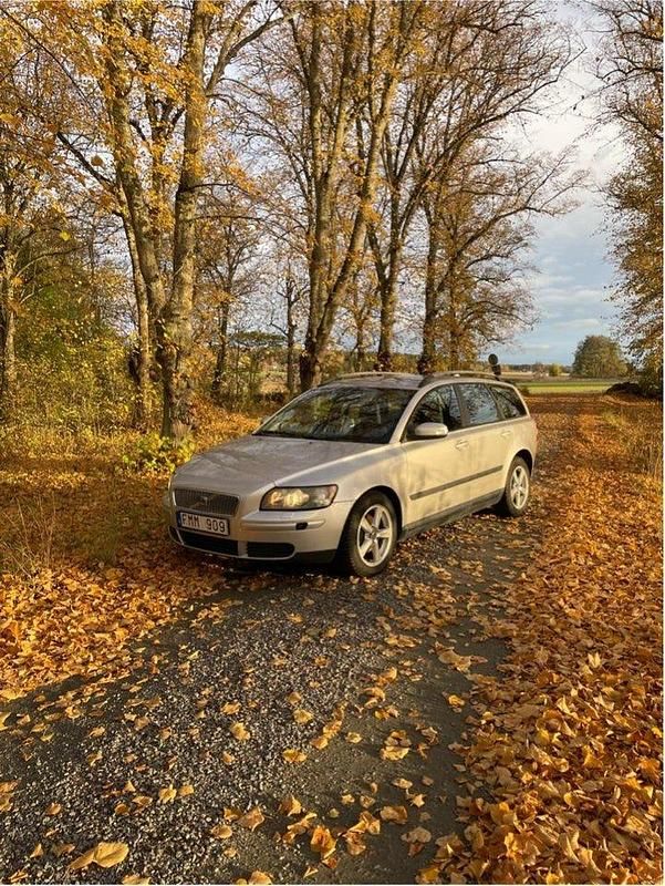 Begagnad 2007 Volvo V50 Kombi | 27 000 kr (Bra pris) - Bild 1/4