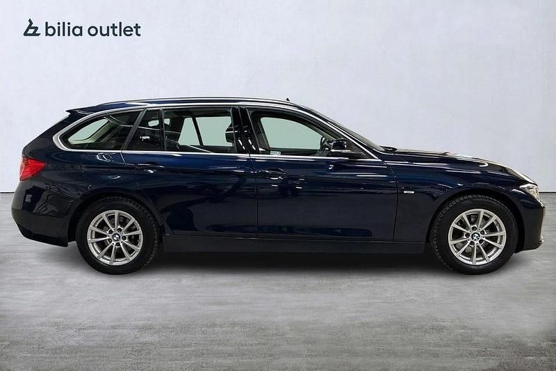 Begagnad BMW 320 Advantage 184 HK (135 kW) 2014 Blå Kombi