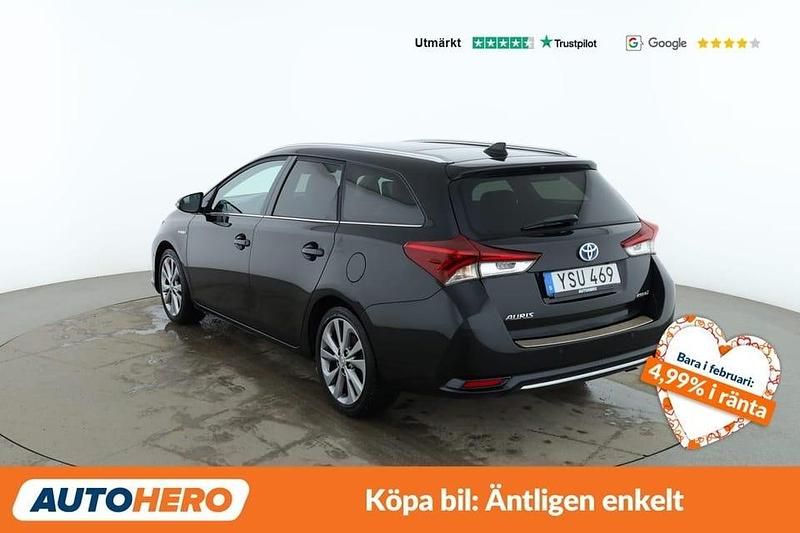 Begagnad Toyota Auris Touring Sports Cool 137 HK (100 kW) 2017 Svart Kombi