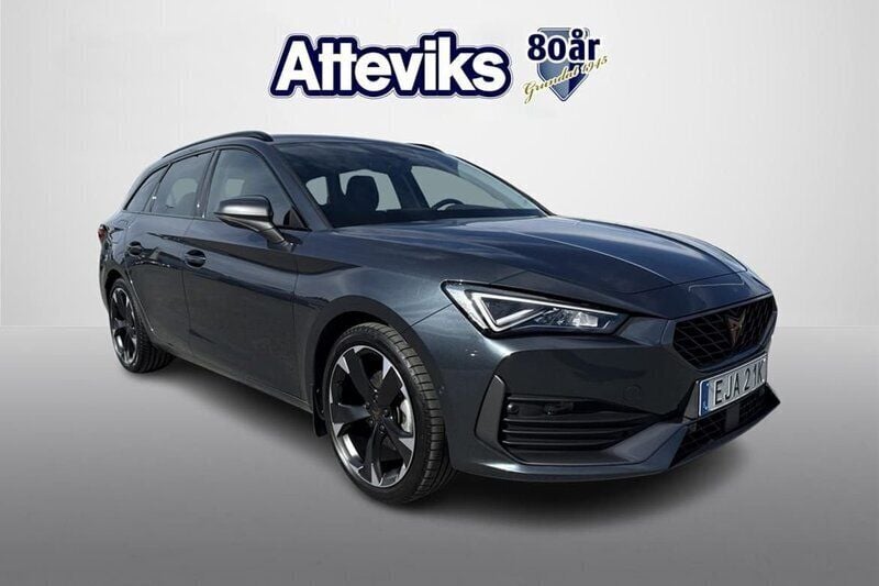 Grå Begagnad 2023 Cupra Leon Kombi | 284 800 kr (Marknadspris) - Bild 1/4
