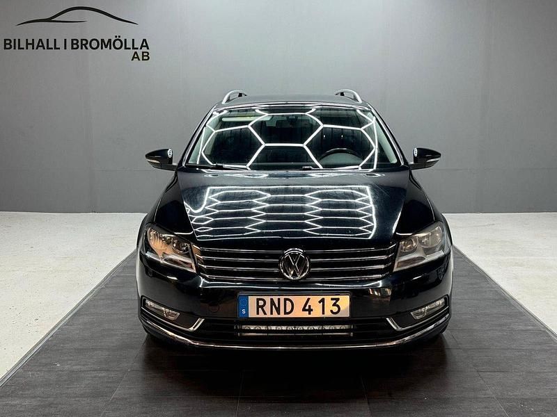 Svart Begagnad 2015 VW Passat GT Kombi | 139 900 kr (Bra pris) - Bild 1/4